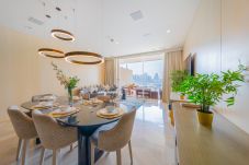 Apartment in Dubai - Luxury Apt & Private Beach - FIVE Palm Jumeirah