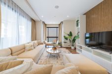 Apartment in Dubai -  Astounding 2BR with Sea View at Anantara The Palm