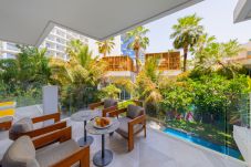 Apartment in Dubai - Startling 2BR Apt at FIVE Palm Residences