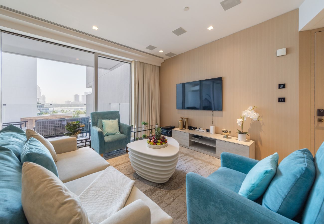 Apartment in Dubai - Luxurious Sea View Apt at FIVE Palm Jumeirah